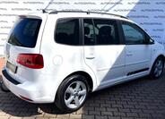Volkswagen Touran 4