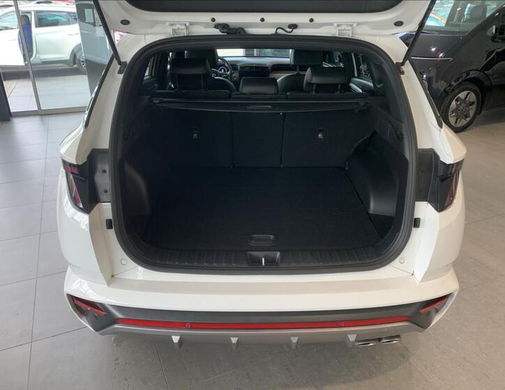 Hyundai Tucson 12