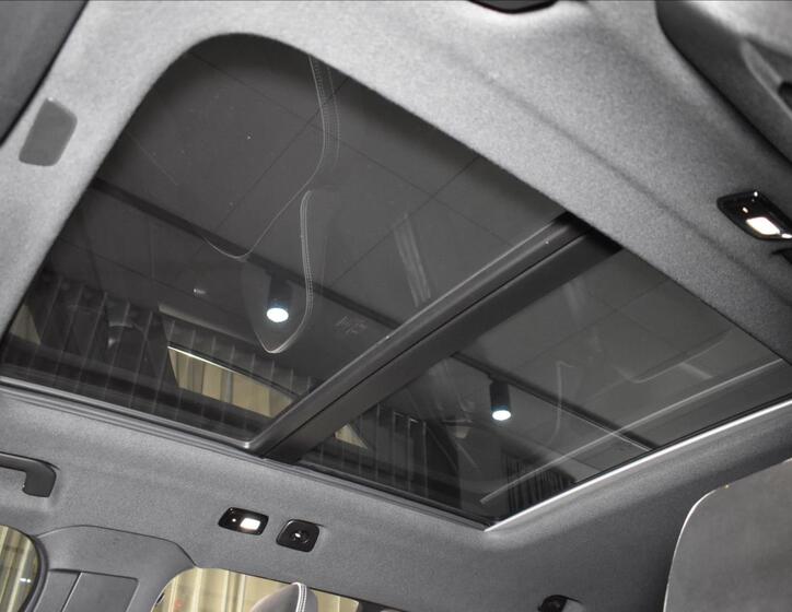 Volvo XC40 16