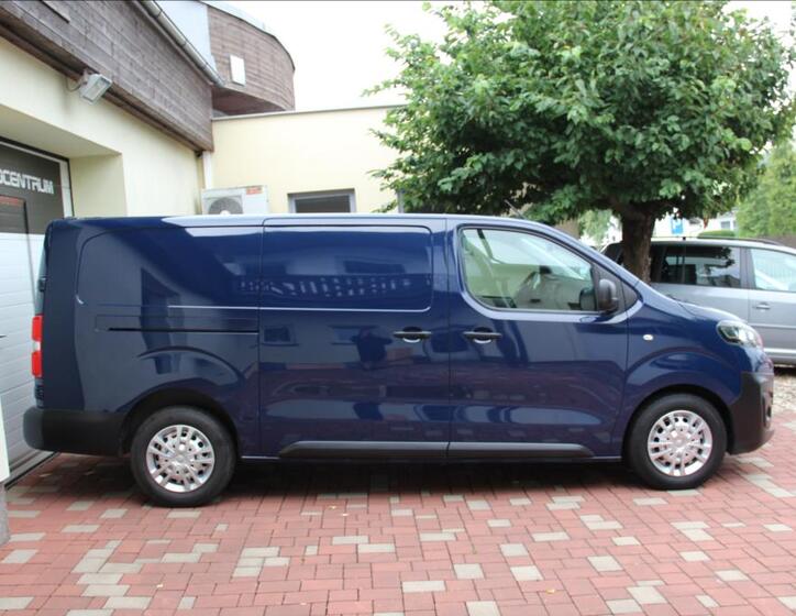 Opel Vivaro 6