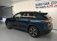 Volkswagen Tiguan 4