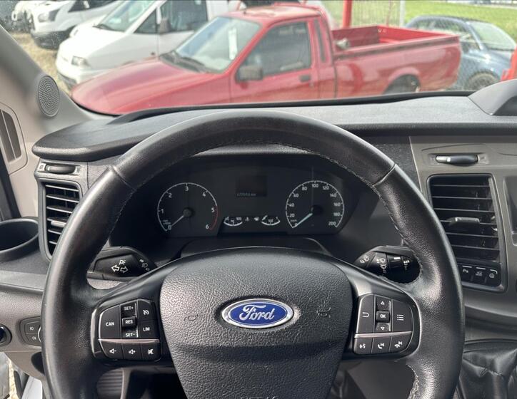 Ford Transit 10