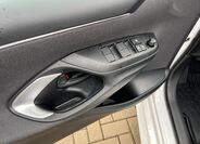 Toyota Yaris 12