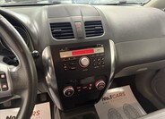 Suzuki SX4 10