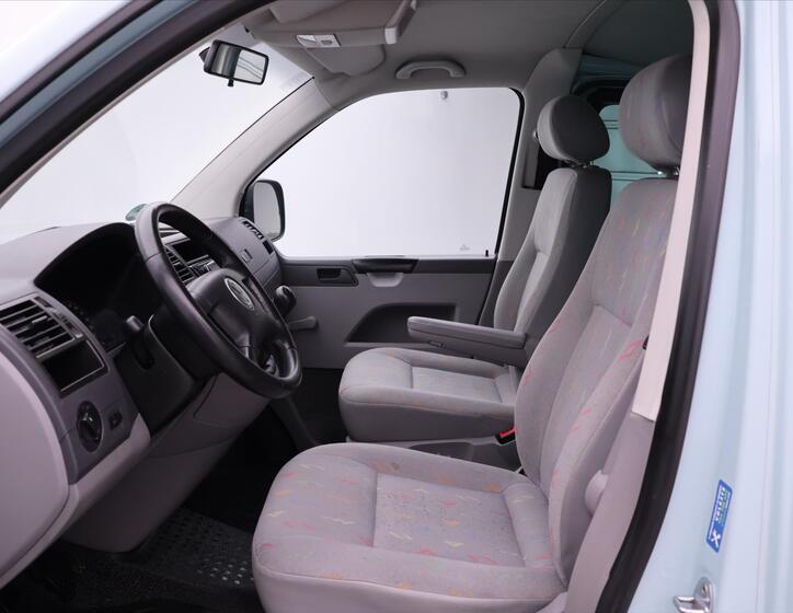 Volkswagen Transporter 11