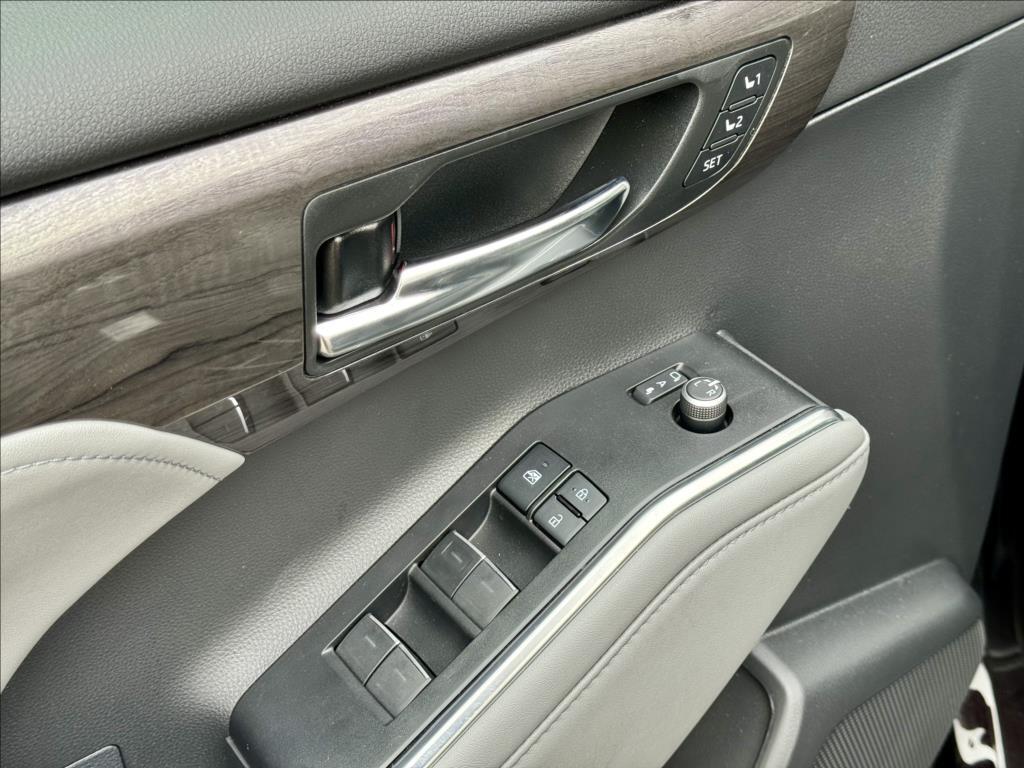 Toyota Highlander 5