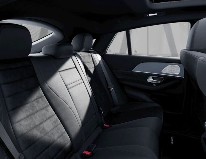 Mercedes-Benz GLE 8