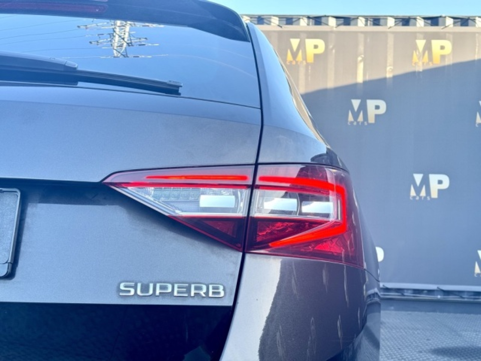 Škoda Superb 41
