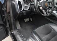 Porsche Cayenne 21