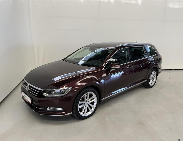 Volkswagen Passat 1