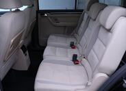 Volkswagen Touran 13
