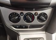 Ford Focus 10