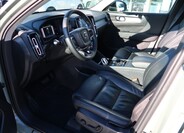 Volvo XC40 9