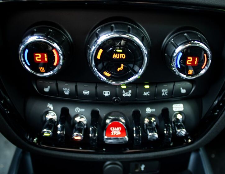 Mini Clubman 19