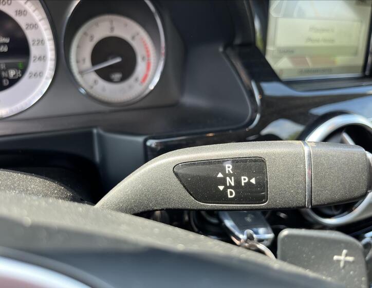 Mercedes-Benz GLK 25