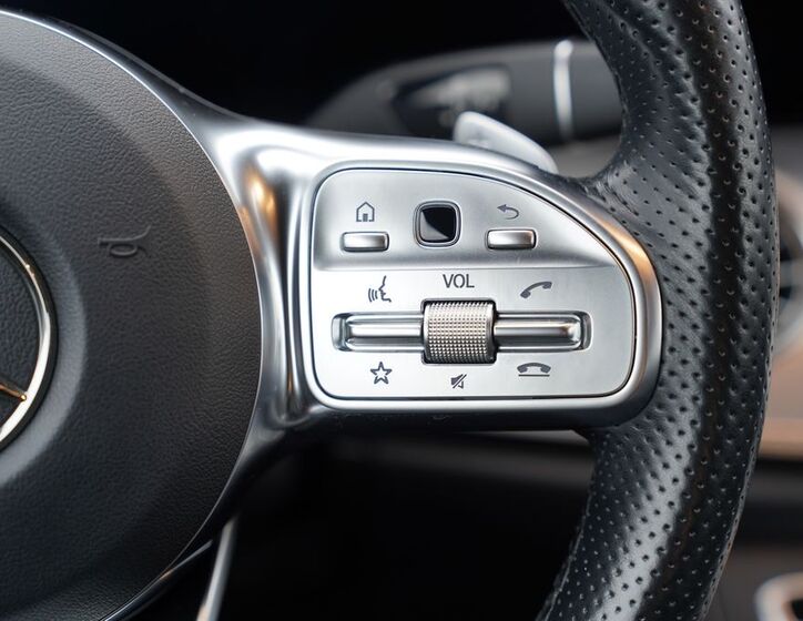 Mercedes-Benz Třídy E 37