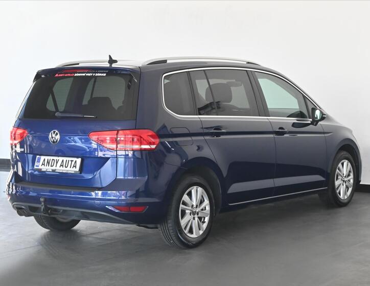 Volkswagen Touran 3