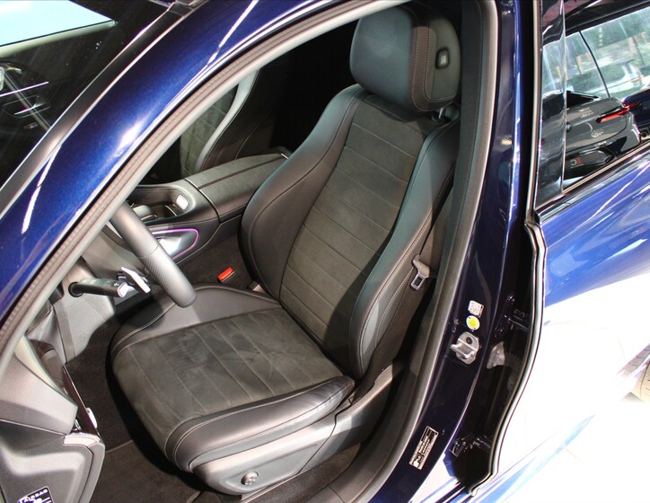 Mercedes-Benz GLE 9