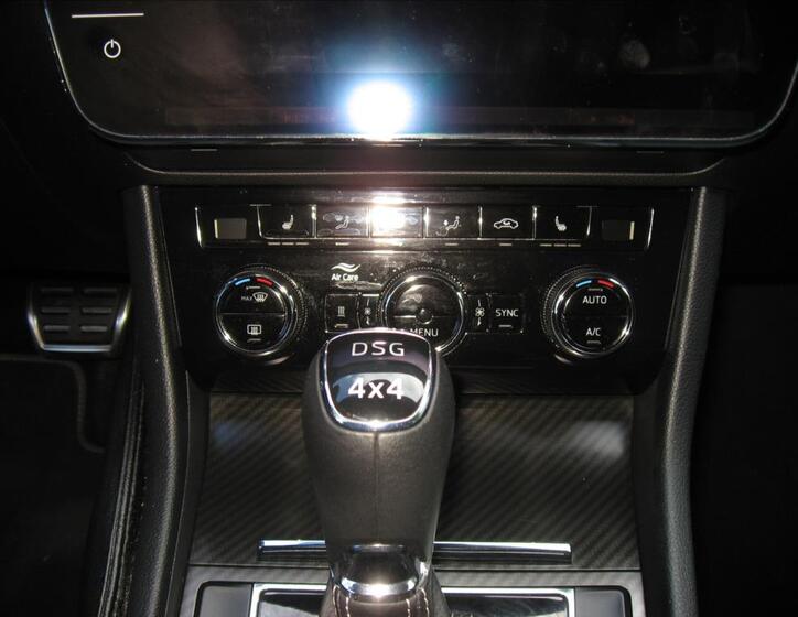 Škoda Superb 26