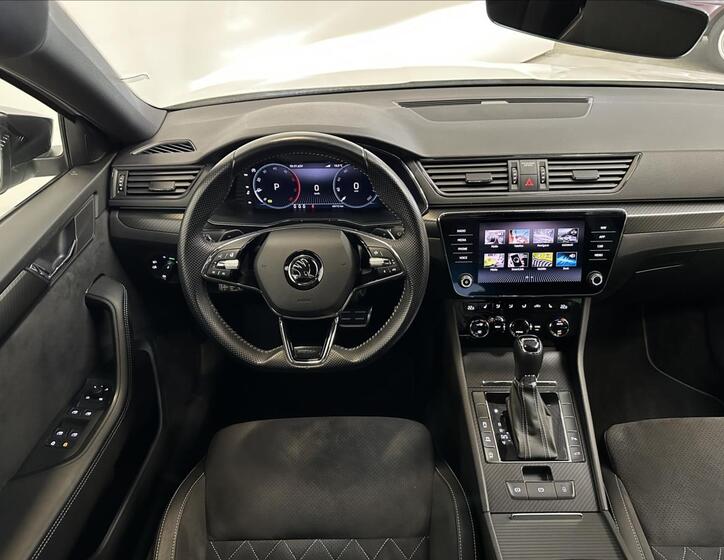 Škoda Superb 5