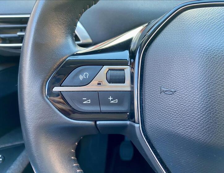 Peugeot 3008 24