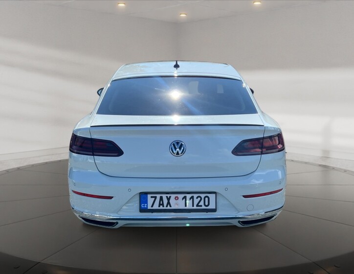 Volkswagen Arteon 5