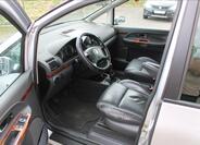 Volkswagen Sharan 9