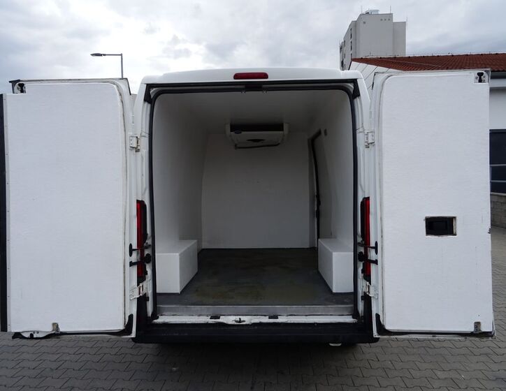 Peugeot Boxer 18