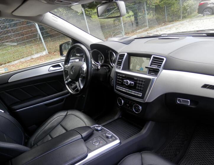 Mercedes-Benz GL 14