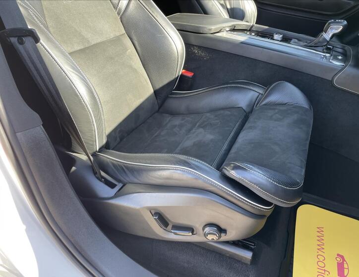 Volvo XC90 31