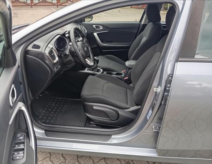 KIA Ceed 15