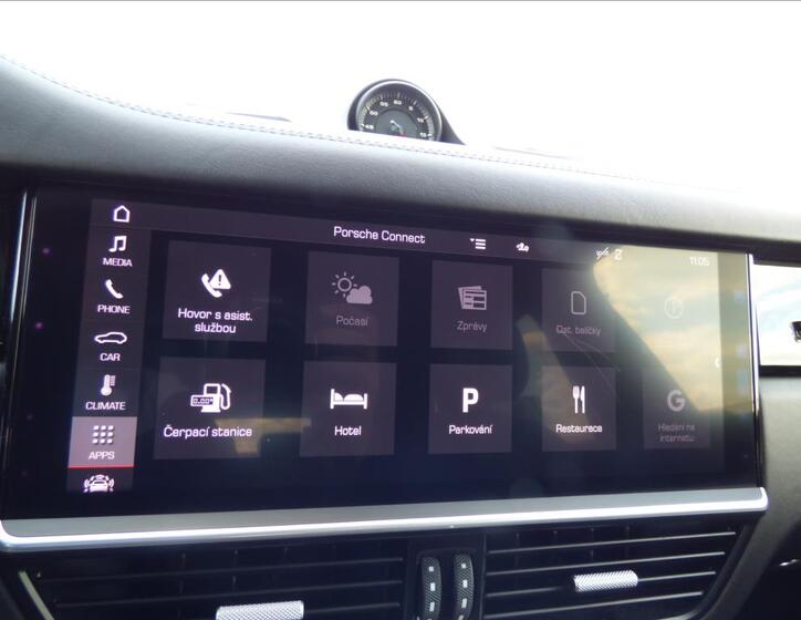 Porsche Cayenne 40