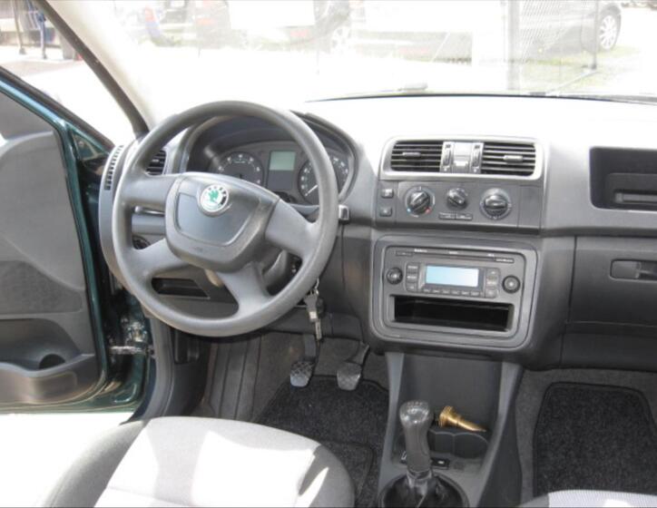 Škoda Roomster 11