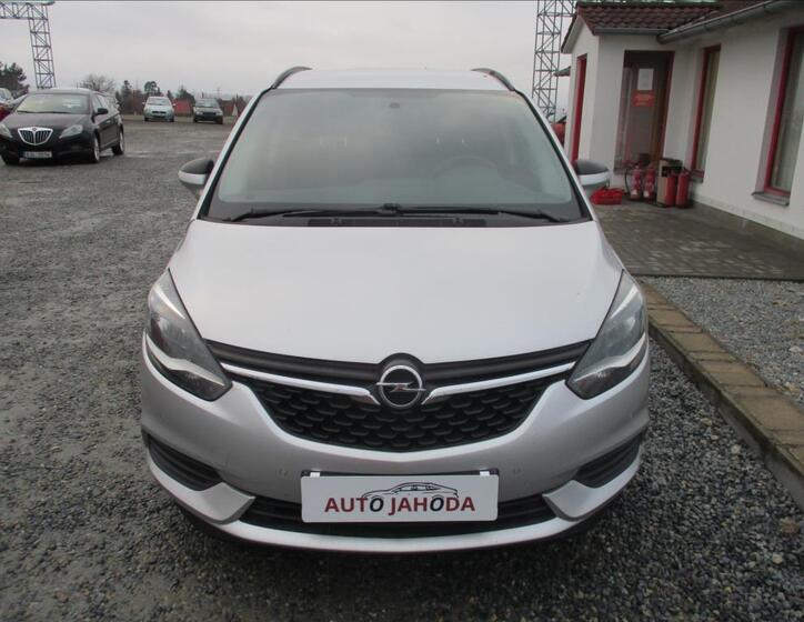 Opel Zafira 2