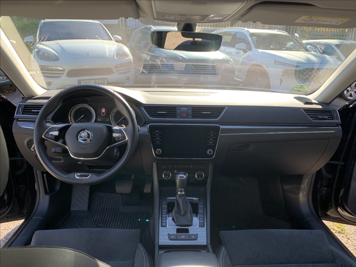 Škoda Superb
