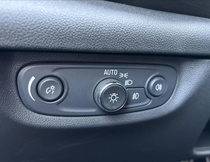 Opel Insignia 32