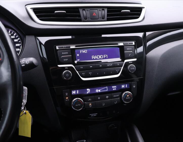 Nissan Qashqai 23