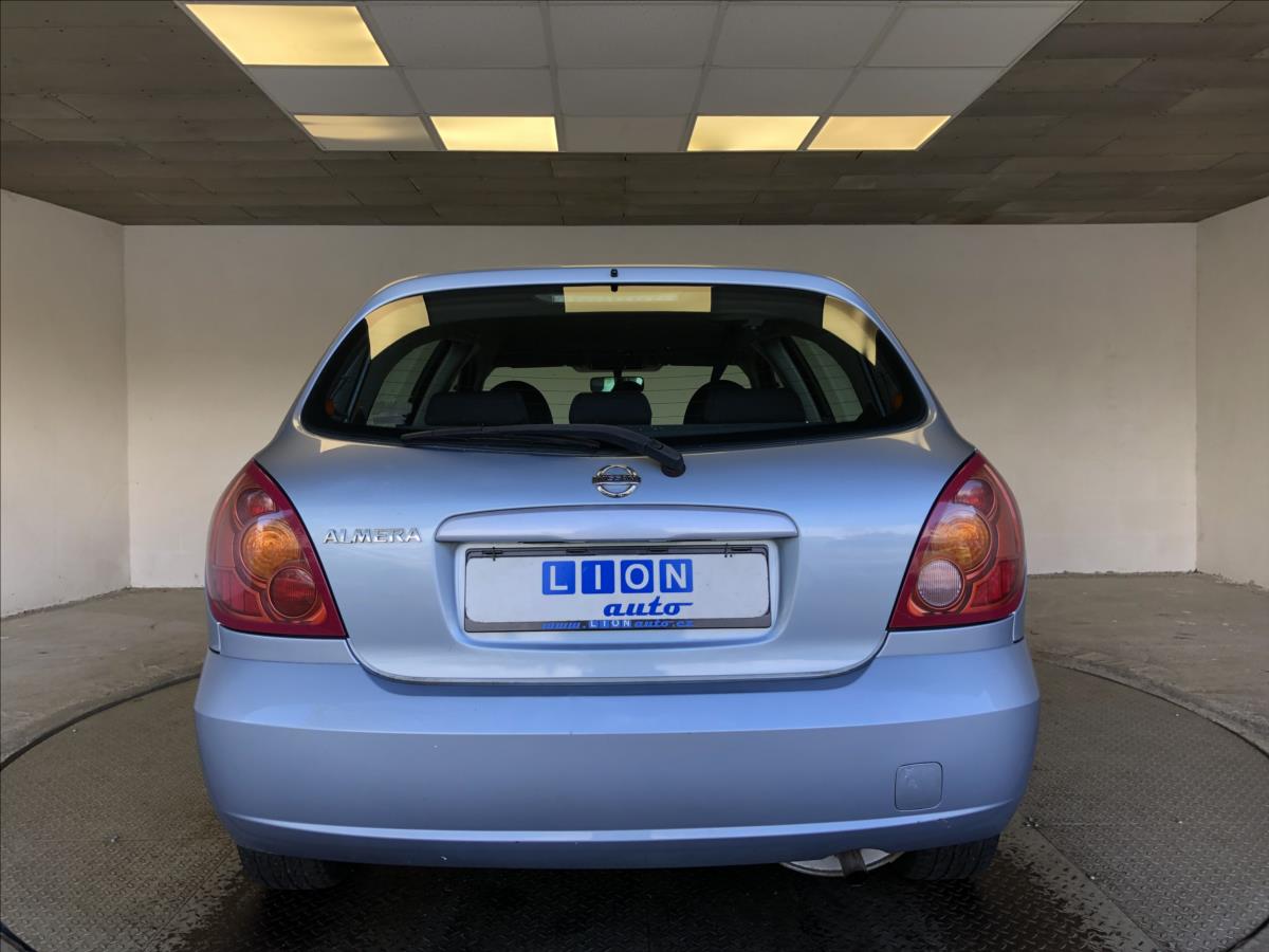 Nissan Almera