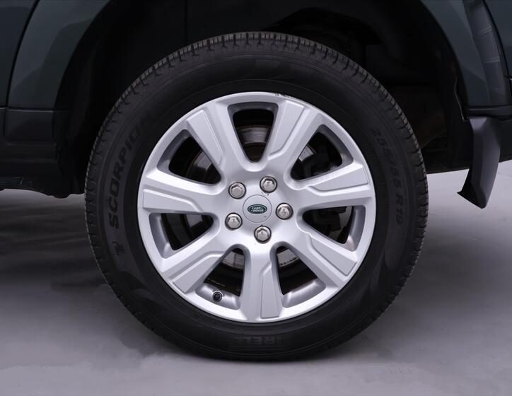 Land Rover Discovery 33