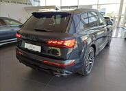 Audi Q7 5