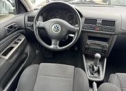 Volkswagen Golf 37