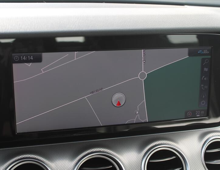 Mercedes-Benz Třídy E 15