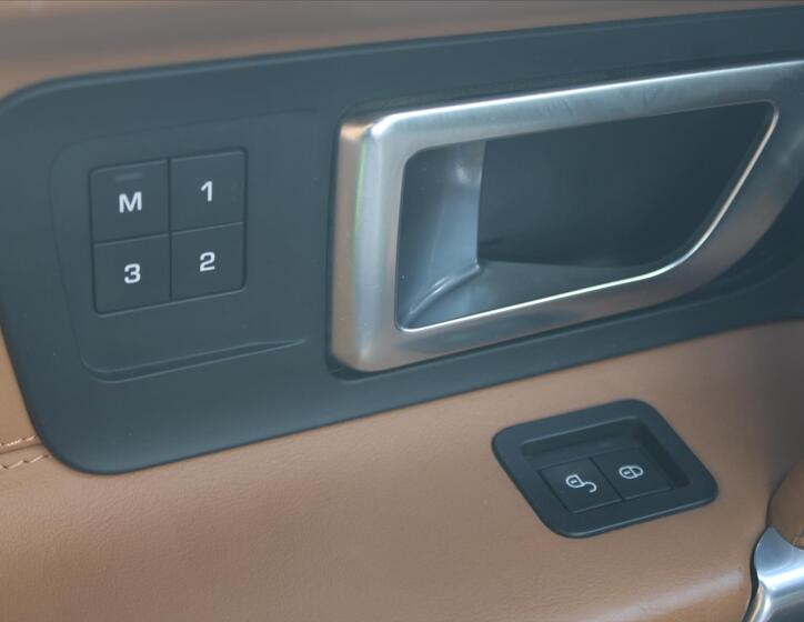 Land Rover Discovery Sport 22
