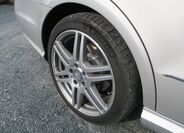 Mercedes-Benz Třídy E 33