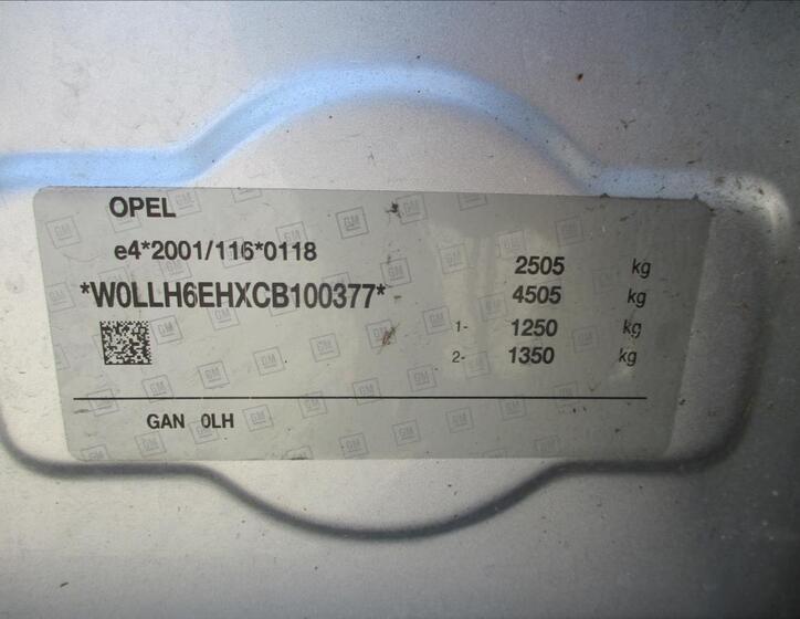 Opel Antara 24