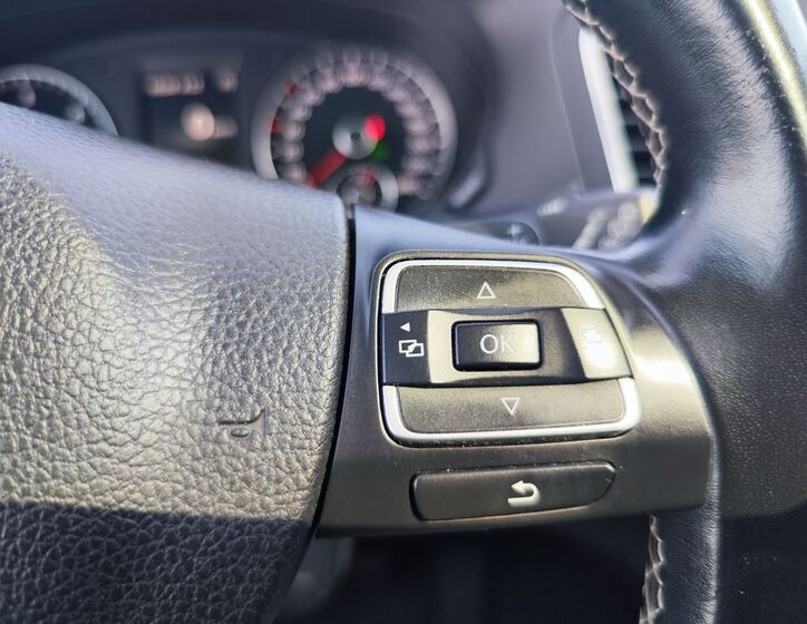 Volkswagen Sharan 28