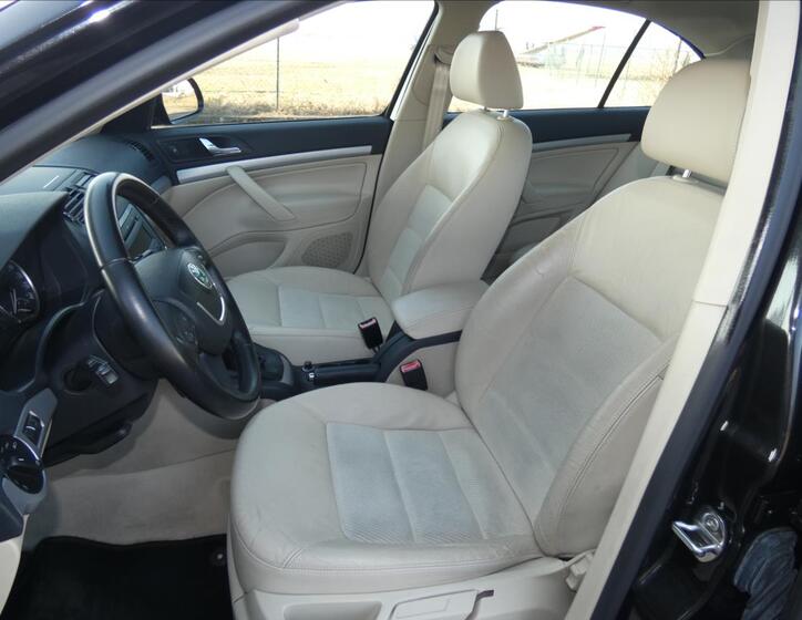 Škoda Octavia 9