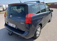 Peugeot 5008 6