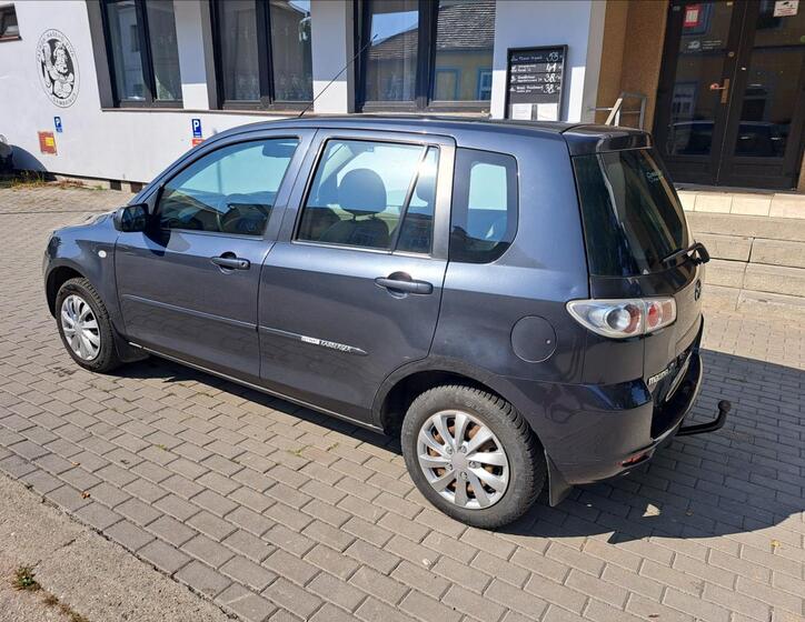 Mazda 2 6
