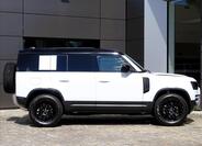 Land Rover Defender 7